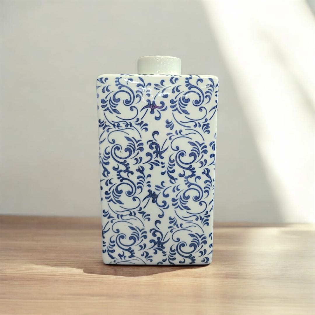 Hand-Painted Flower Blue and White Porcelain Vase