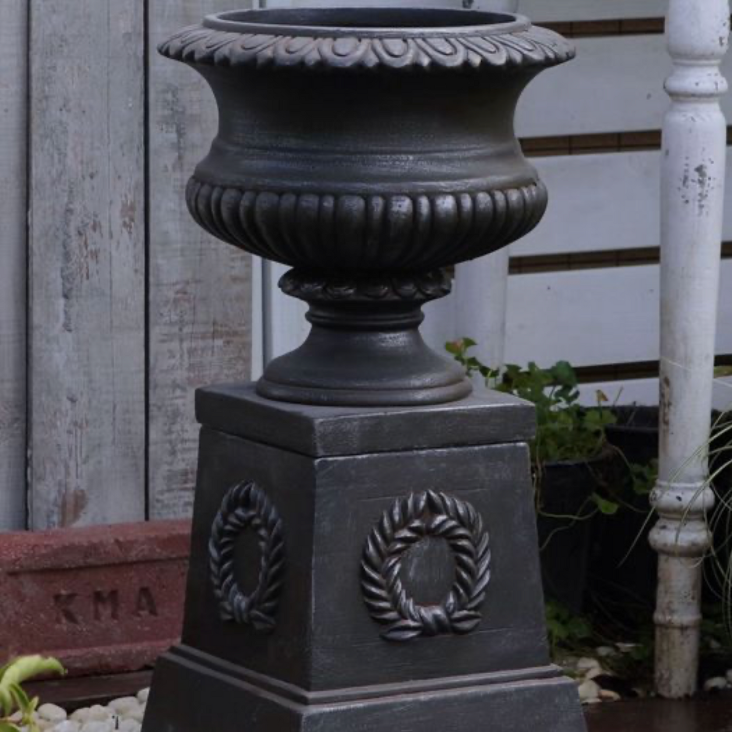 Roman Pillar Flower Pot Large Floor Balcony Courtyard Base Flower Stand