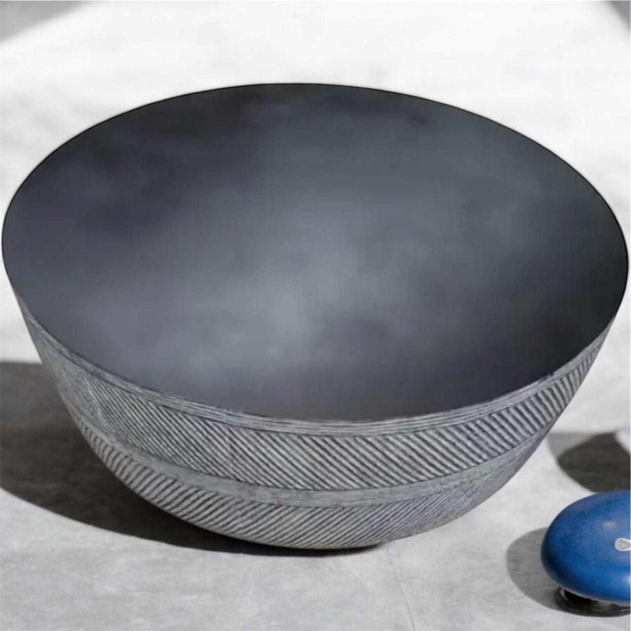 Indoor modern cement concrete coffee table large simple coffee table round 900mm