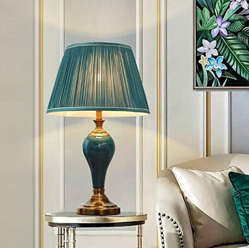 Classic Light Studio Resin Table Lamp Pretro Living Room Bedside Table Lamp
