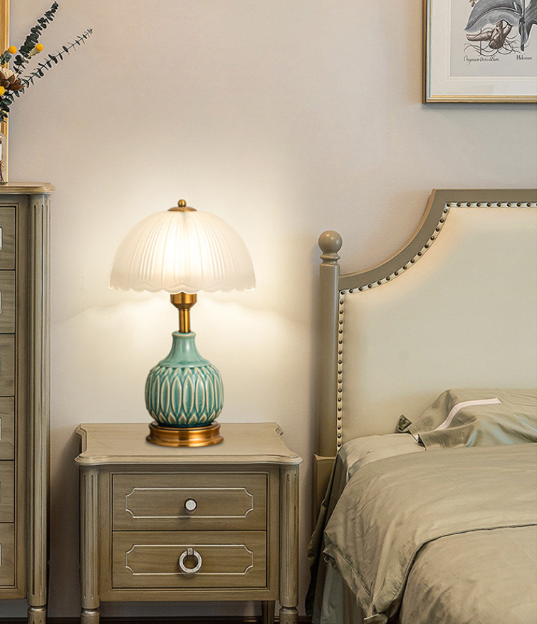 American Ice Talbe Lamp