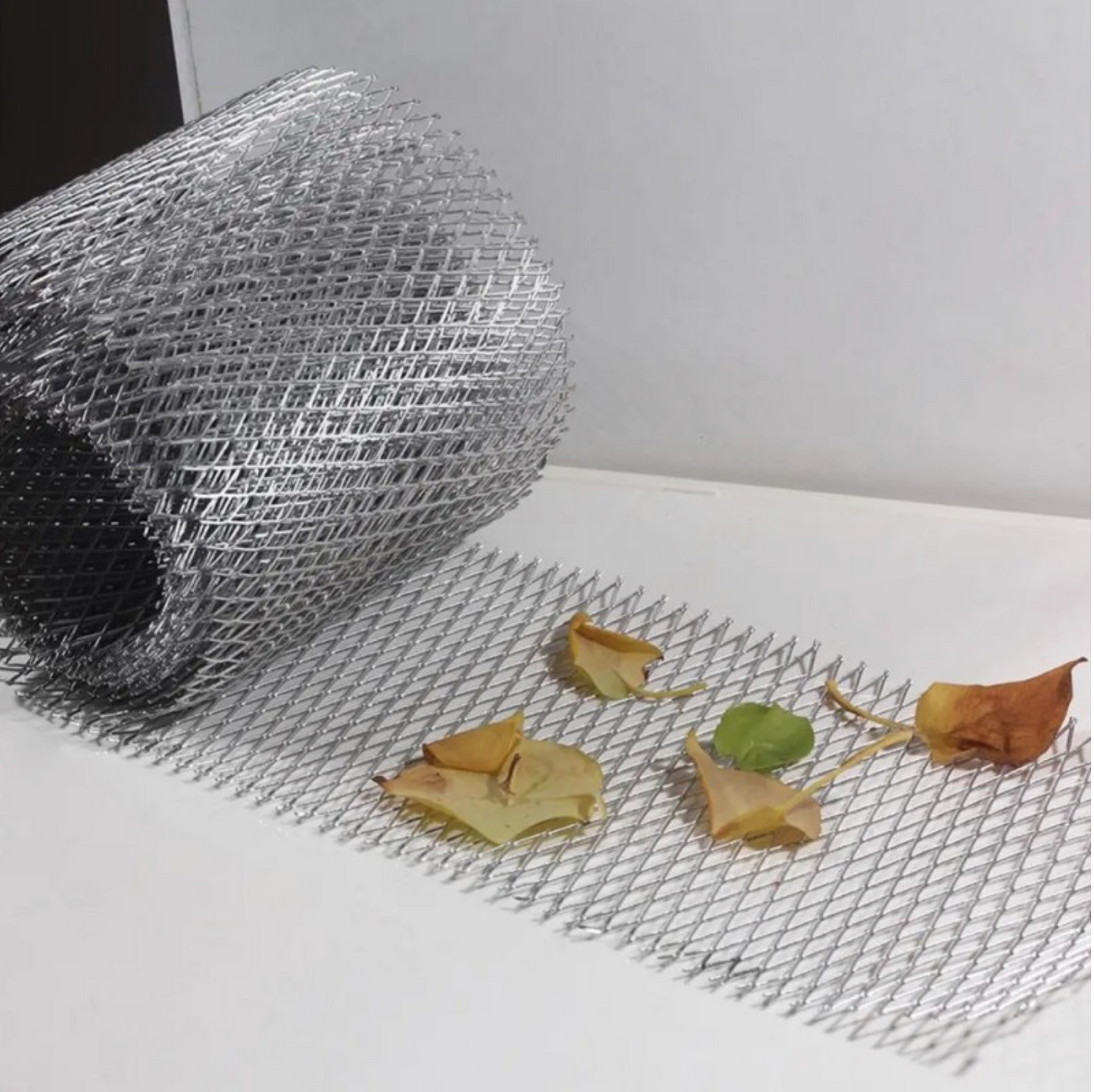 Eaves net • Sewer protection device • Balcony garden floor net cover