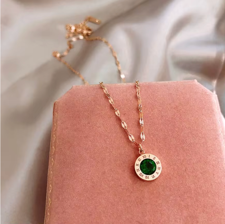Luxury Titanium Steel Green Roman Numeral Necklace