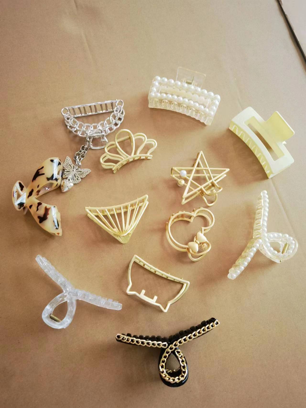 Fashion Hair Claw Clips For Women Horsetail Clip Geometric Imitation Pearl